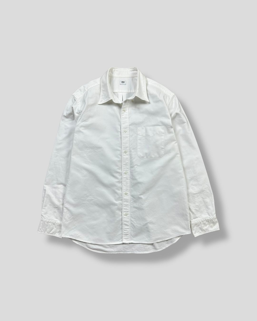 UNIQLO WHITE OXFORD POCKET SHIRT 