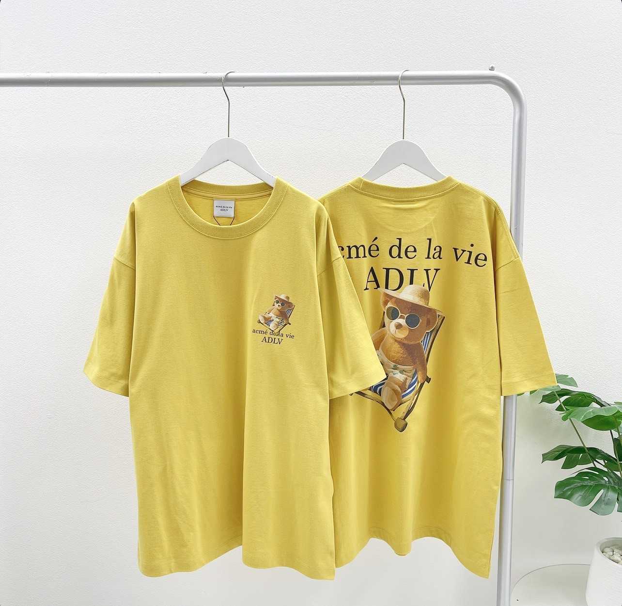 ADLV ฺBeach Bear T-Shirt (Yellow)