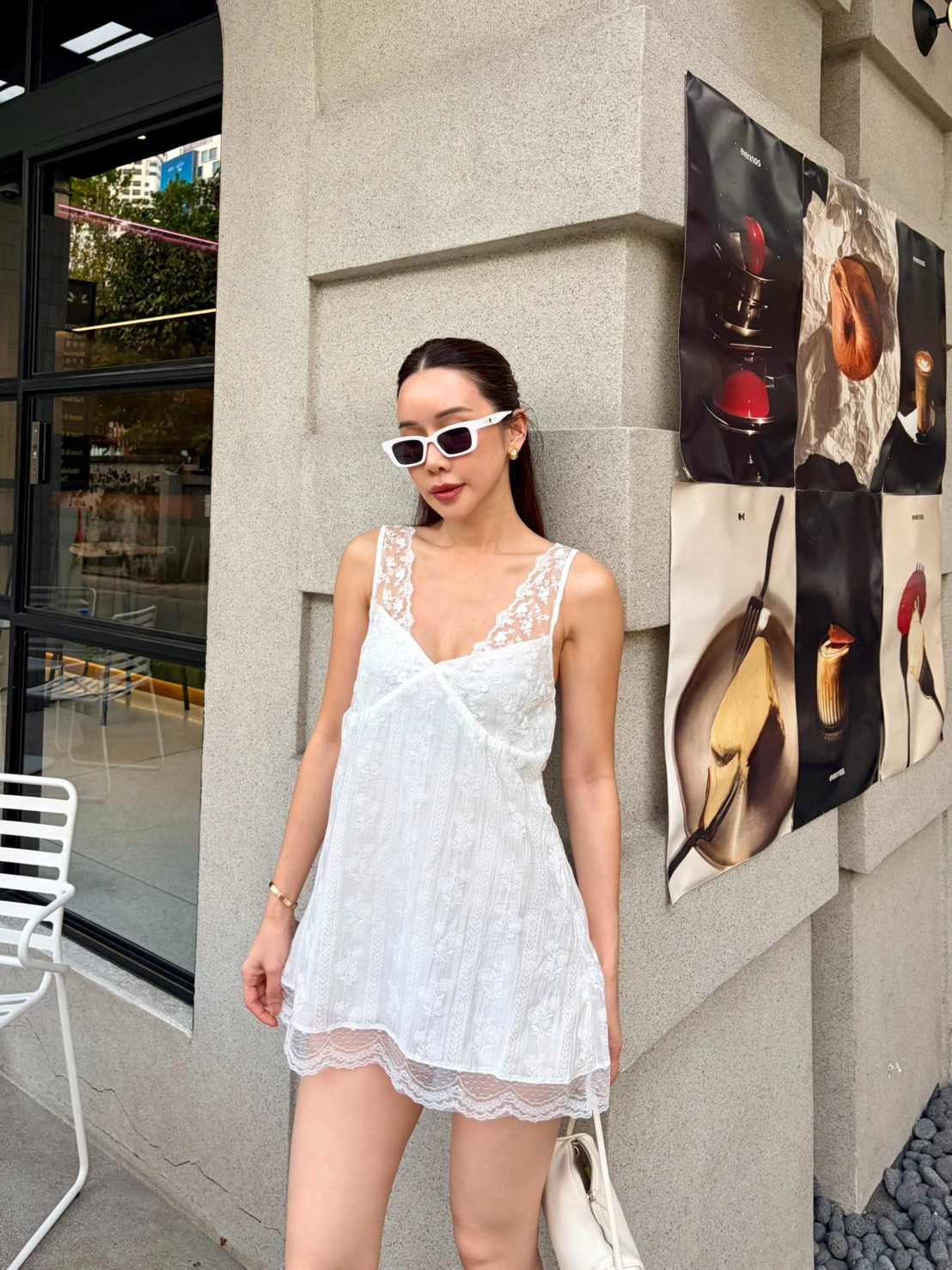 Whisper Mini Dress เสื้อลูกไม้สีขาว ใส่เป็นมินิเดรสได้