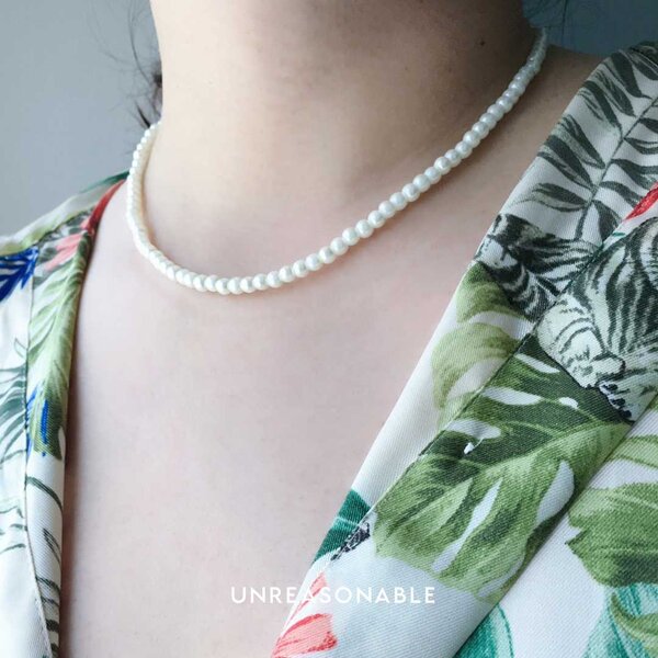 สร้อยคอมุกแก้ว 4.0 mm. สีขาวครีม UA0659-01 Unreasonable Accessories