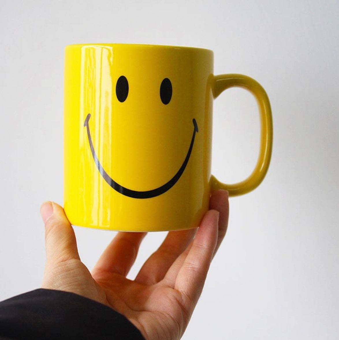 [พร้อมส่ง] Smiley Mug แก้วเซรามิค