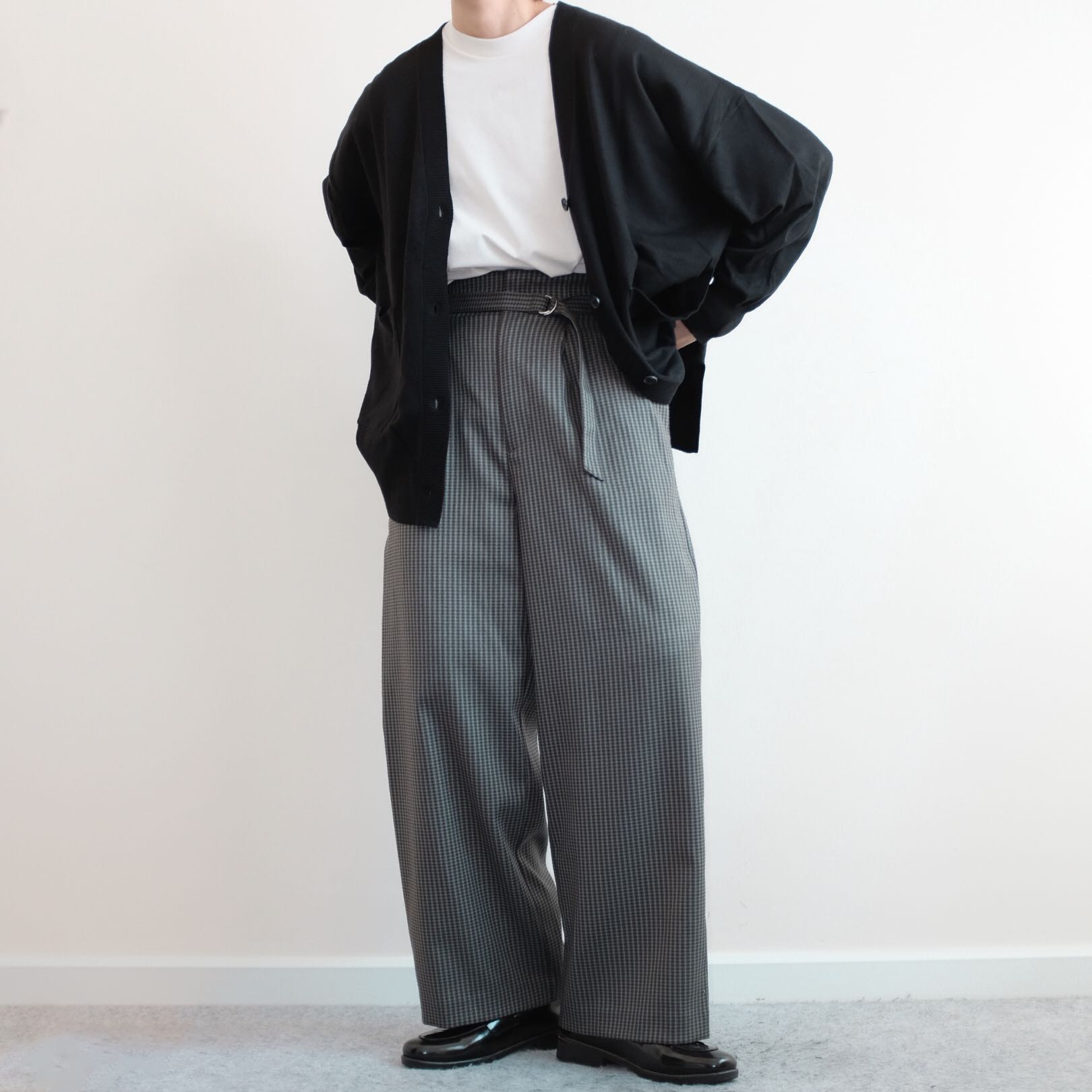 Bou Jeoloud • Relaxed Cropped Straight Shinori Pants