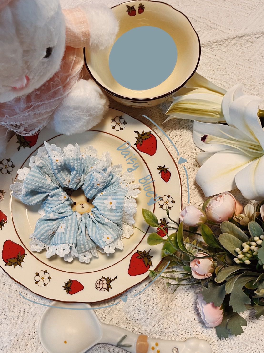 Daisy blue