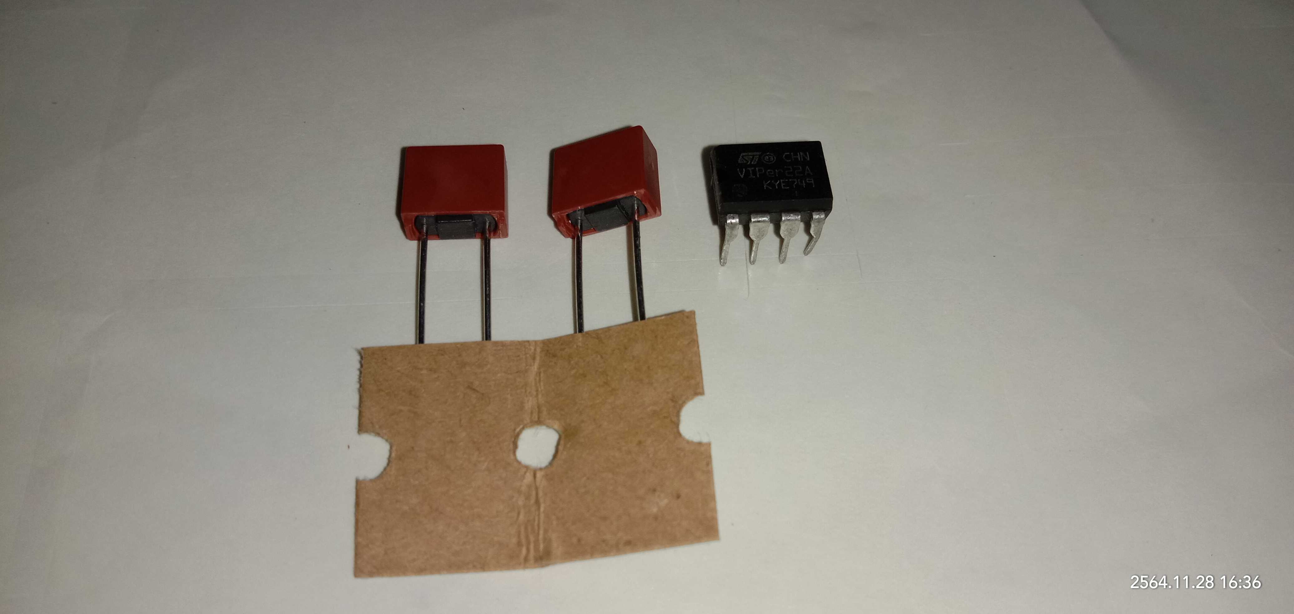 VIPer22A + ฟิวส์ 5A