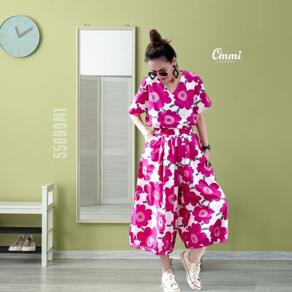 Ommishop 55699M1 ชุดเซ็ท เสื้อคอวีแขนสั้น และกางเกงทรงบอลลูน ลายดอก Mari มารีเมกโกะ Cotton Japan ...