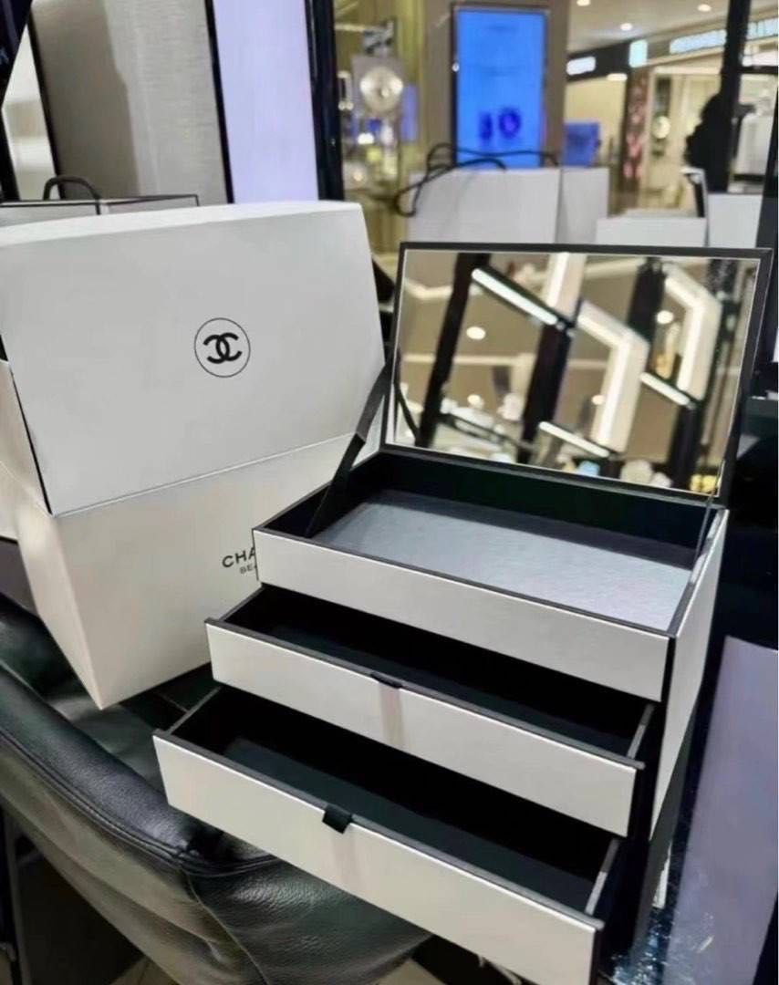 ◼️𝗖𝗛𝗔𝗡𝗘𝗟 | Vvip Vanity Box #แท้ 💯 (พรี3-4 week)
