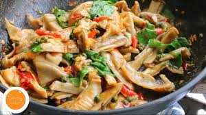 ผัดเผ็ดกระเพาะหมู Stir fried spicy pork stomach