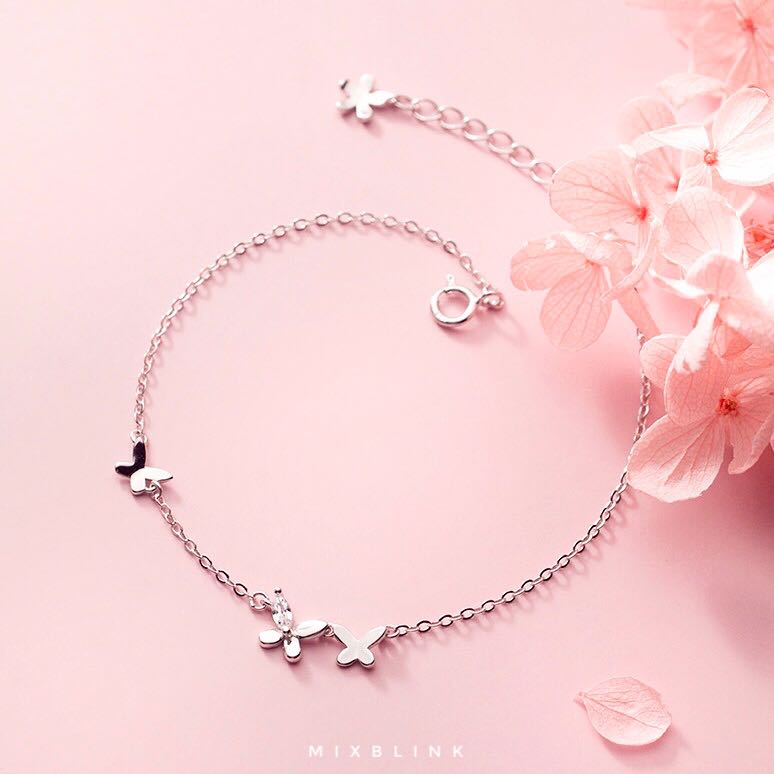 สร้อยข้อมือ Paloma - ส่งฟรี EMS ( เงินแท้ 92.5% ) #B8