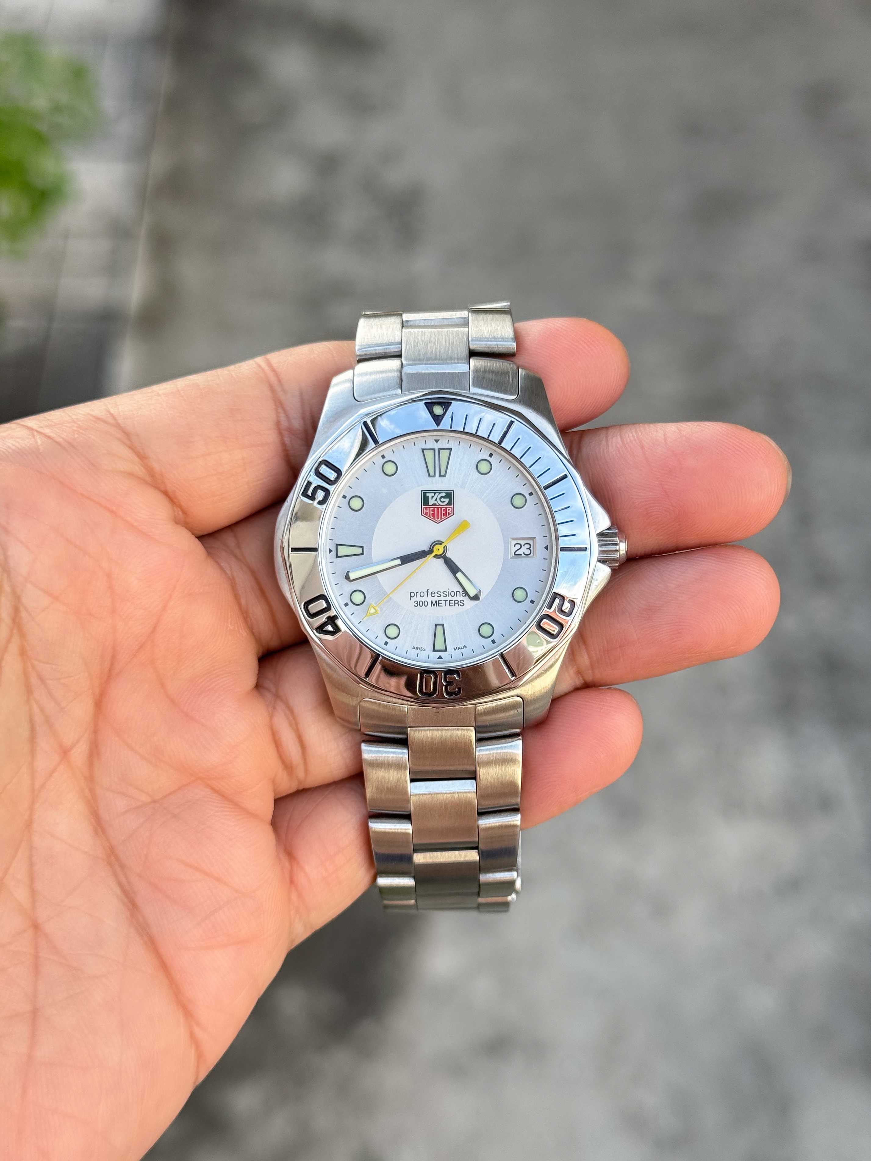 Tag Heuer Aquaracer King Size Quartz Silver Dial