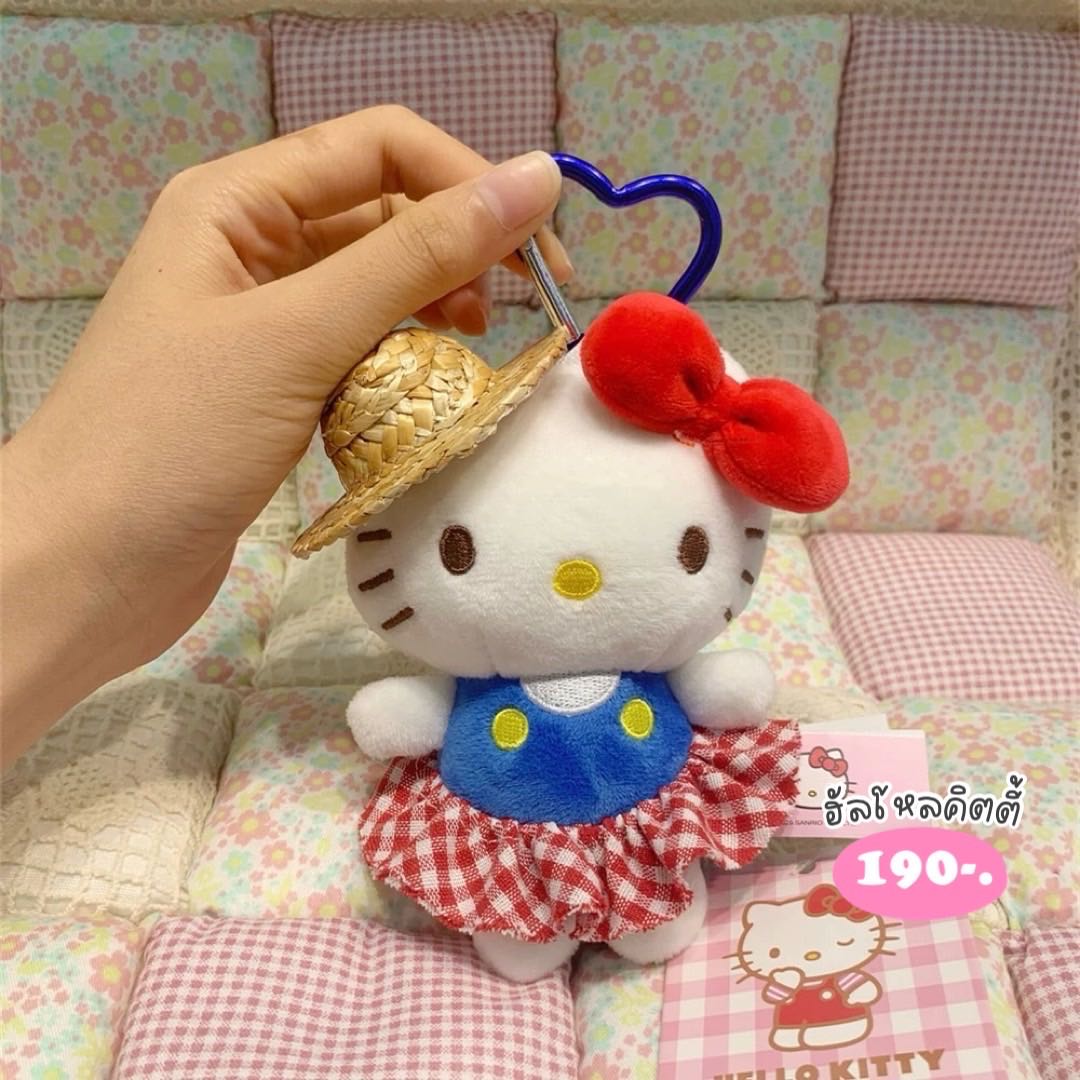 พวงกุญแจ Hello Kitty Picnic 🍎