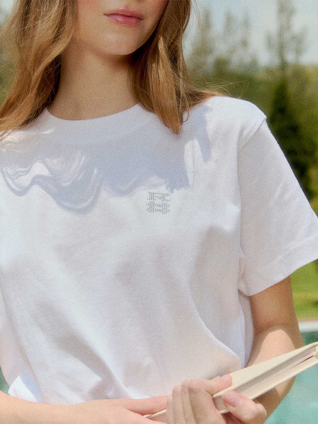 RYA Heartleaf Logo T-Shirt เสื้อยืด ผ้าหนา ทรง oversized คอกลม ใส่สบาย