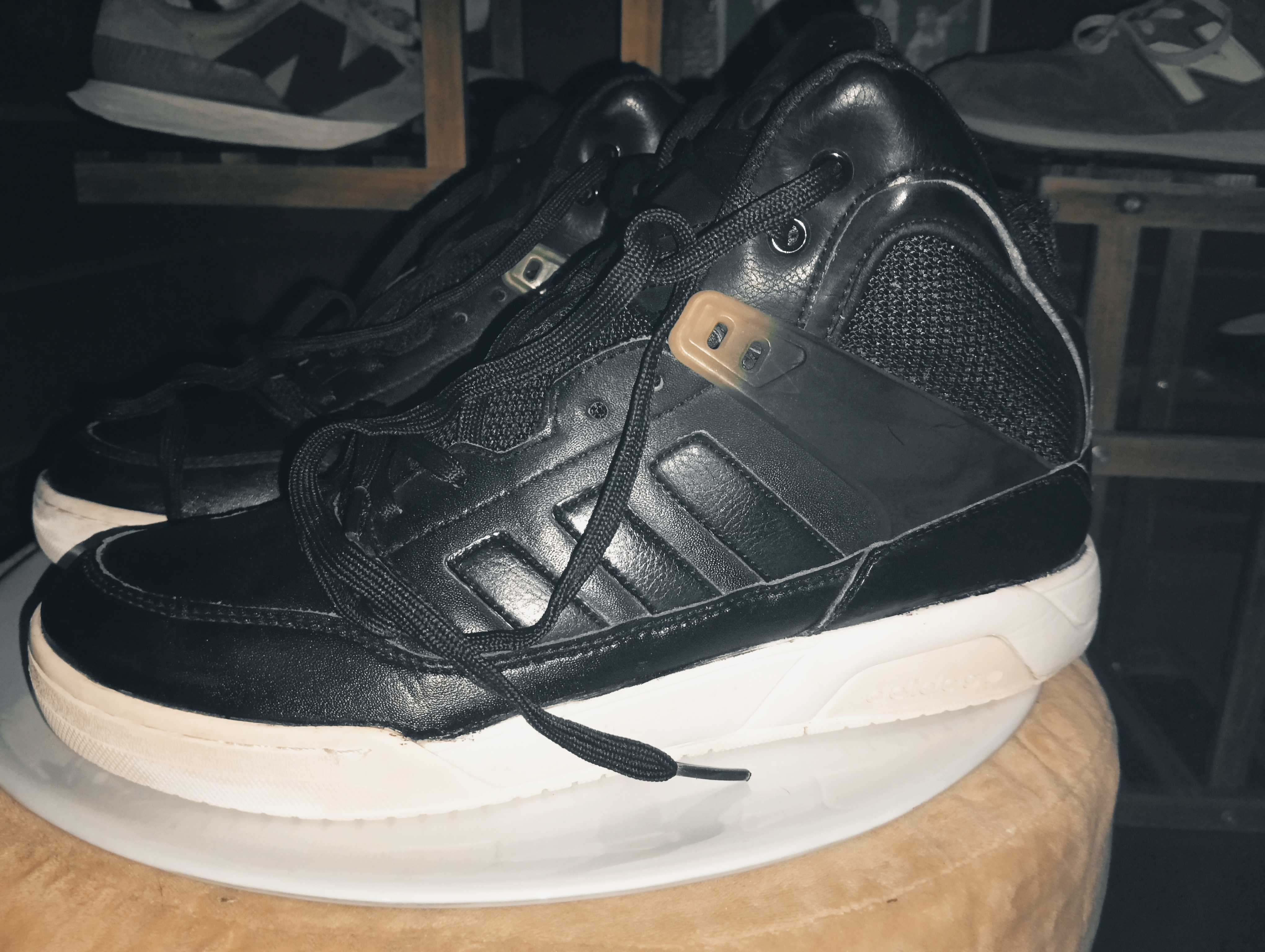 Adidas  Mid 2004 / 42 