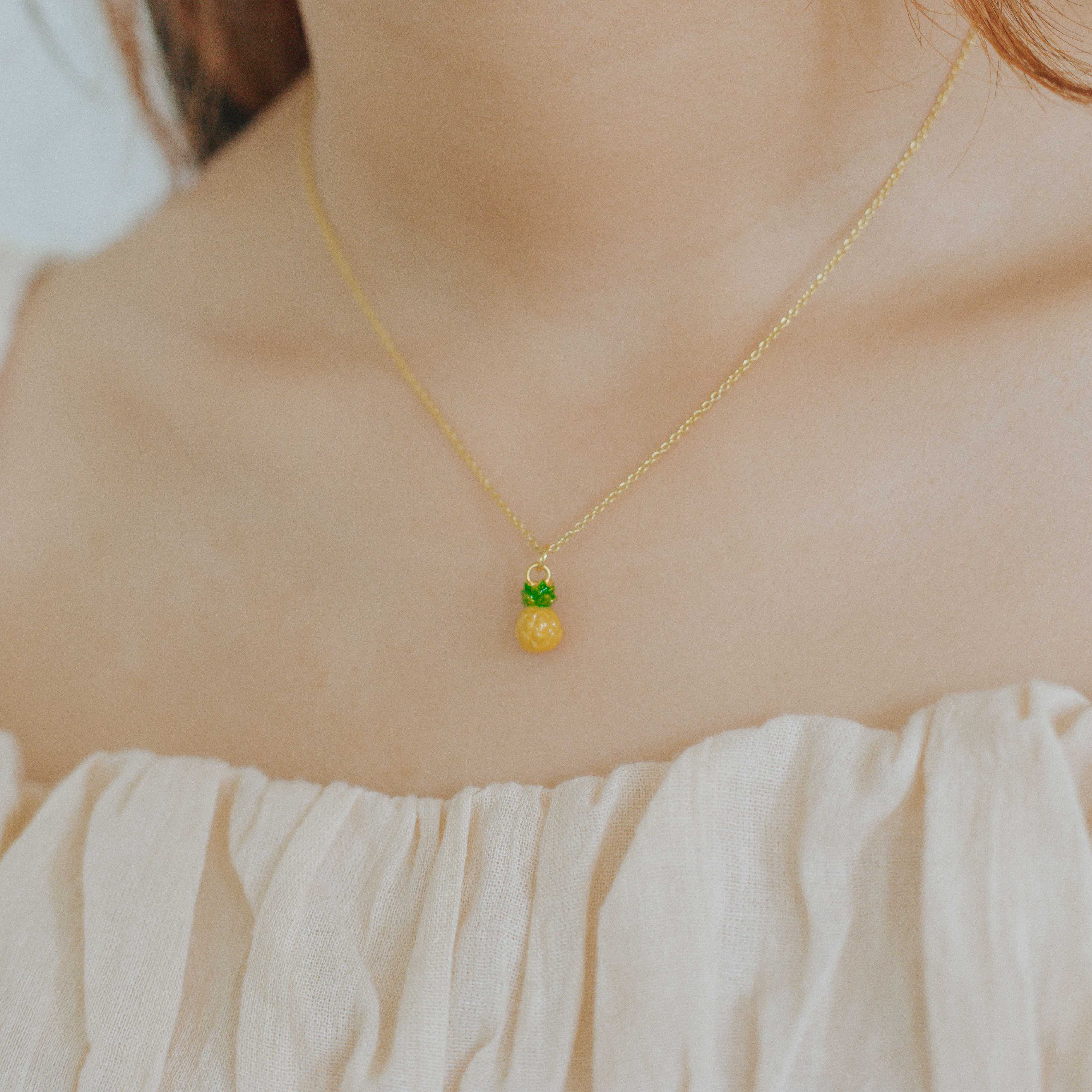 Tales of the tiny word Necklace/สร้อยคอจี้รูปสัปปะรด
