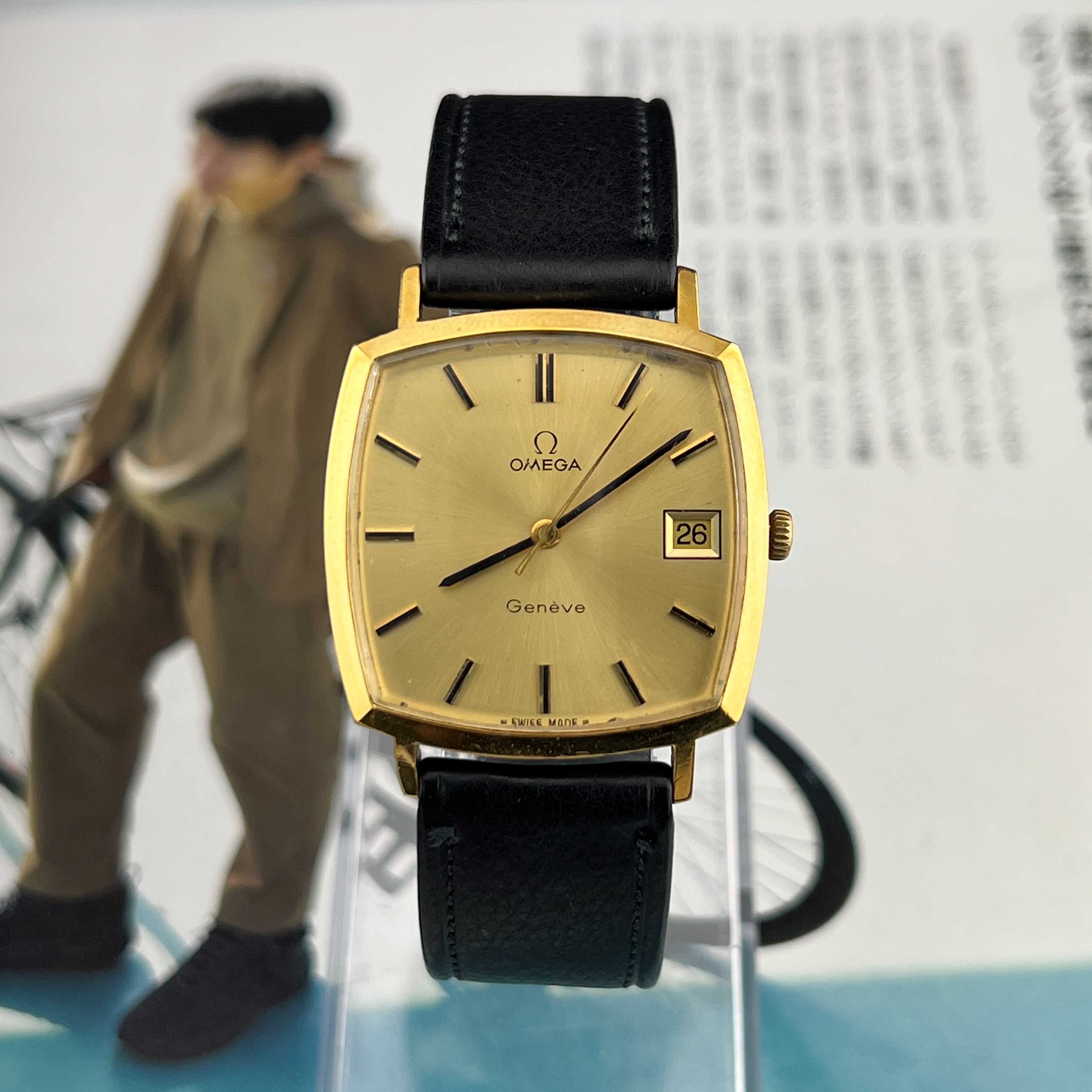 Vintage Omega Genève Manual Winding 17Jewels Gold Dial Ref.132.0052 Cal.1030 Swiss Made 1974