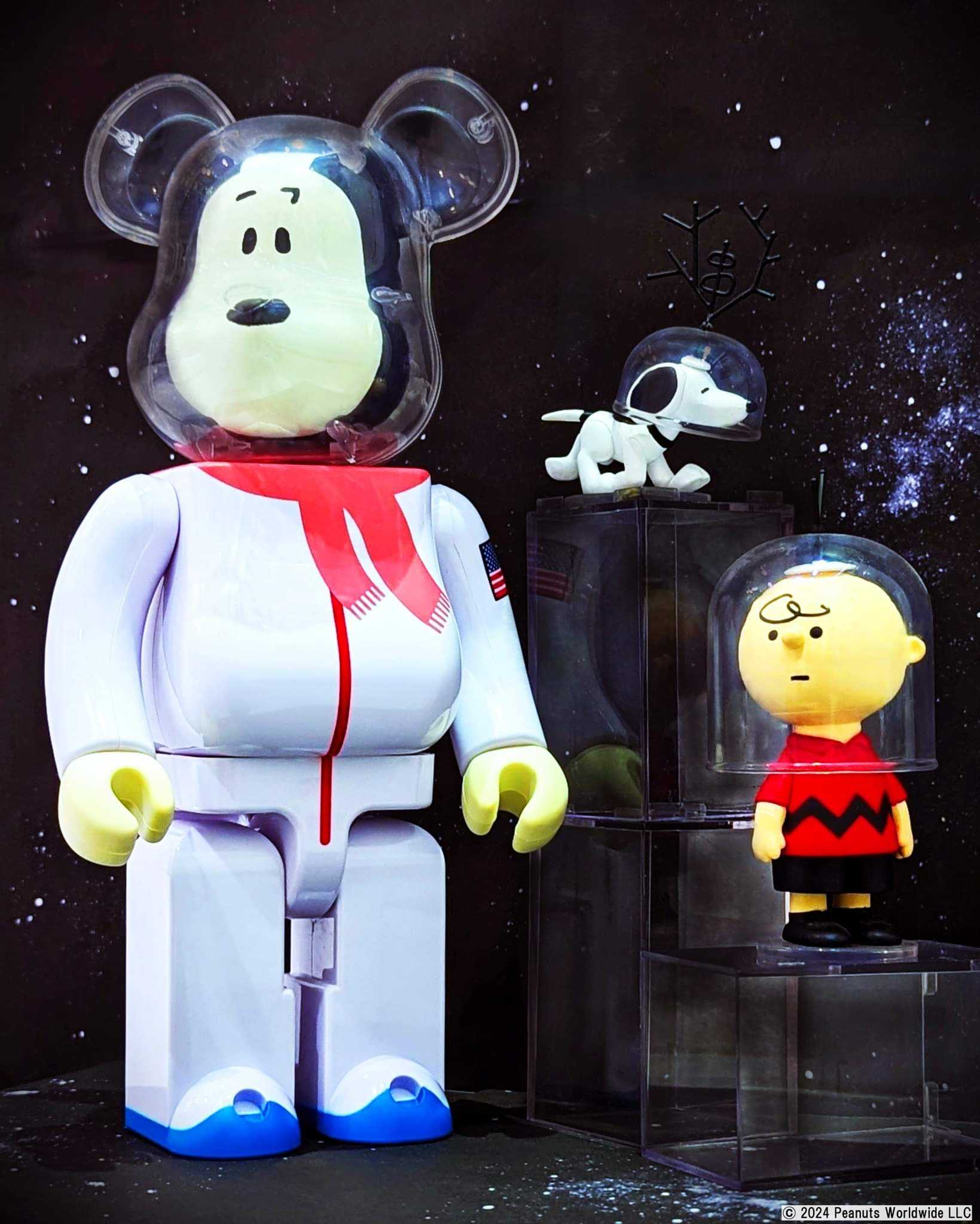 Be@rbrick Astronaut Snoopy 400% | LINE SHOPPING Be@rbrick Astronaut Snoopy 400% | LINE SHOPPING