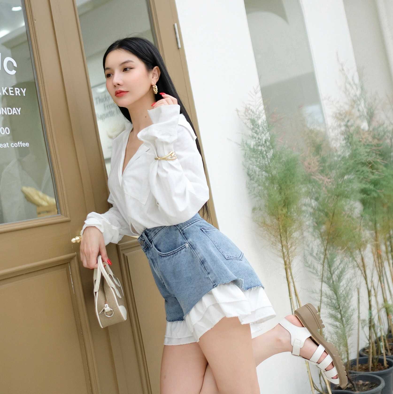 TLP0519 White Cinder Layer Shorts Jeans