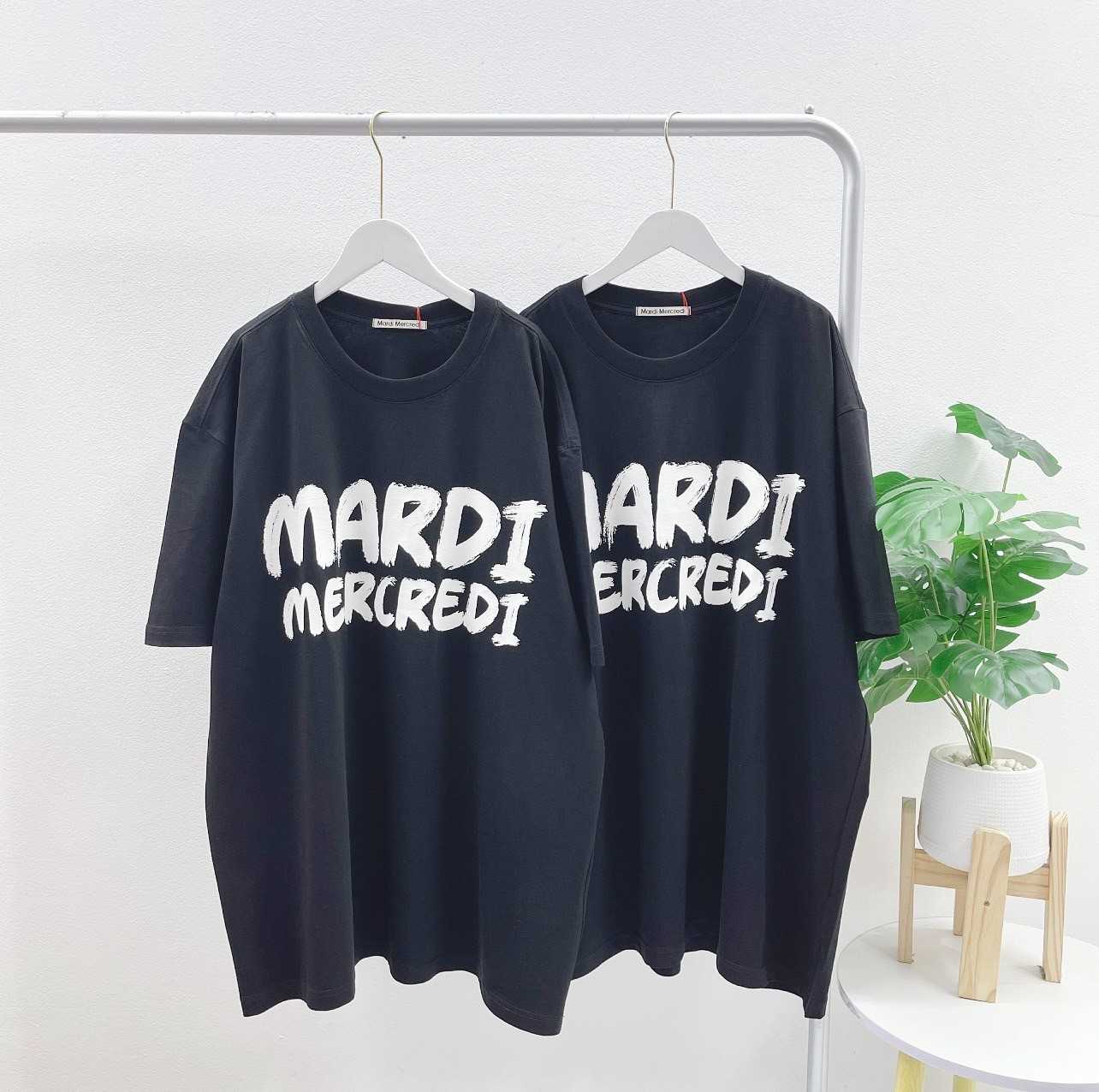 Mardi OVERSIZED Brush logo contrast T-Shirt (Black/White)