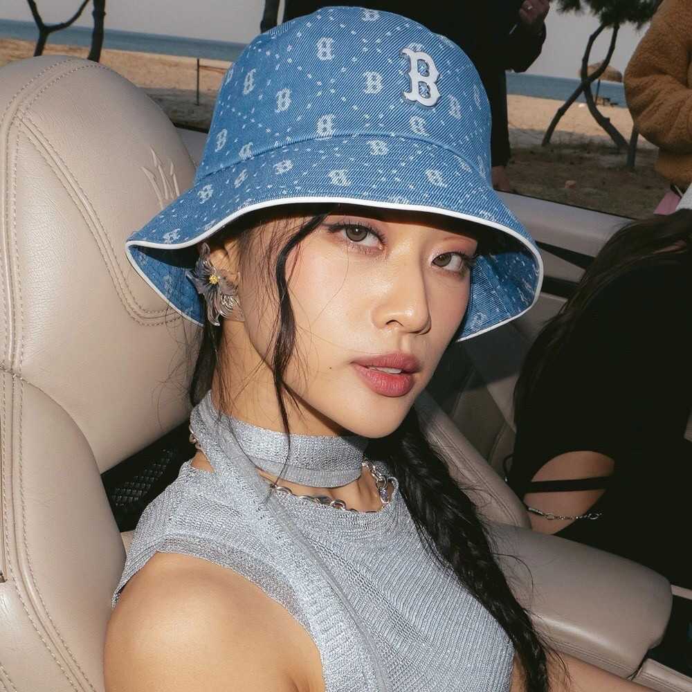Sale🔥🔥MLB Denim Dia Monogram Bucket hat  หมวกบักเก็ต หมวกปีกกว้าง ยีนส์ สีน้ำเงิน/สีฟ้า 