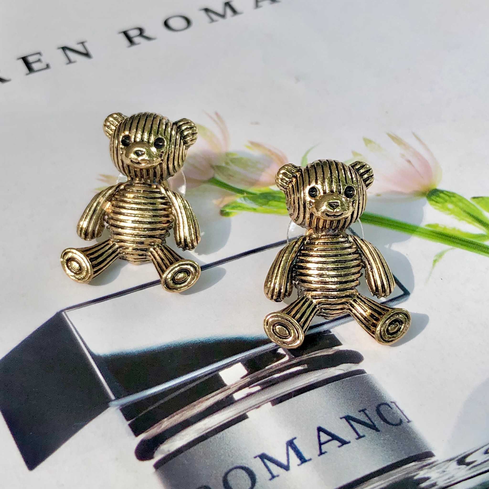 Cute Teddy Bear Piercing Earring 🧸🐻 ต่างหูแบบเจาะน้องหมีน้อยเทดดี้