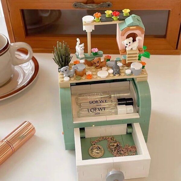 [พร้อมส่ง] Jnihouse : Brick treasure chest (Cat Box) ตัวต่อกล่องใส่ของ