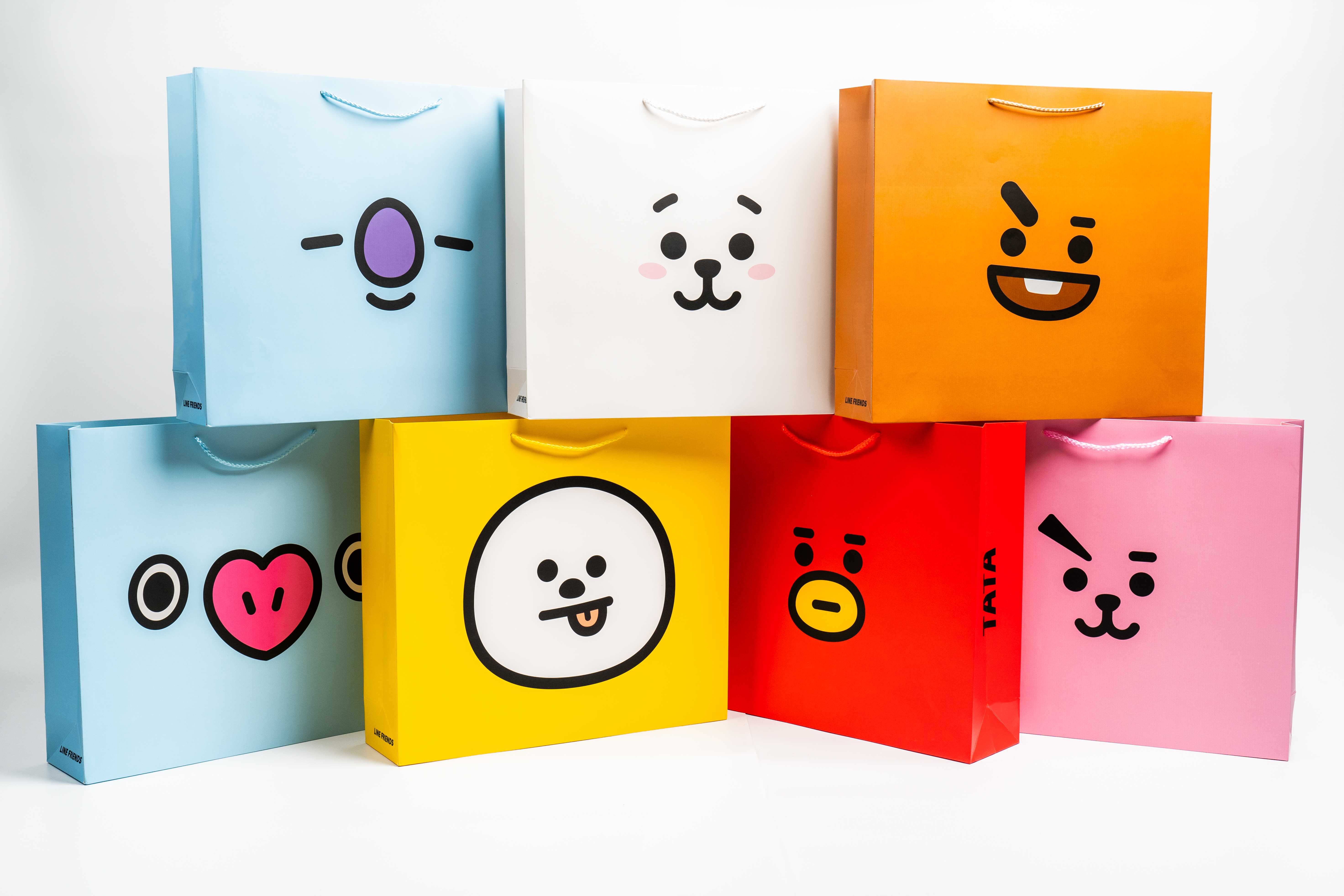 BT21 PAPER BAG