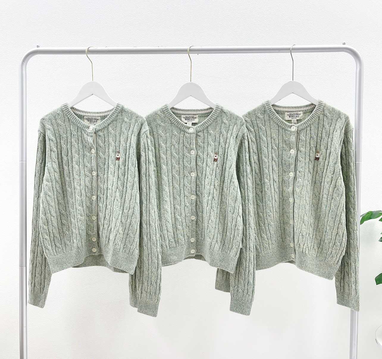 Who.A.U. Steve Cable Cardigan (Green)