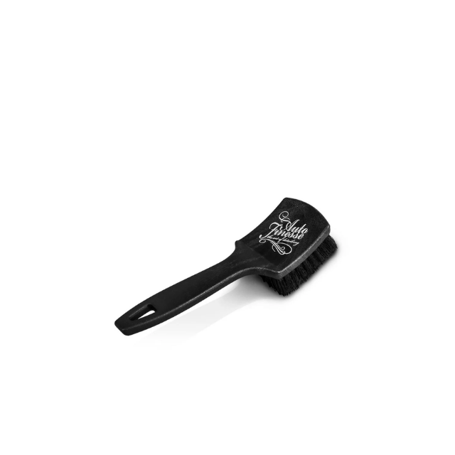 RUBBER SCRUBBER แปรงขัดยางรถยนต์และซุ้มล้อ ขนแปรงดีไซน์พิเศษขจัดคราบฝังลึก