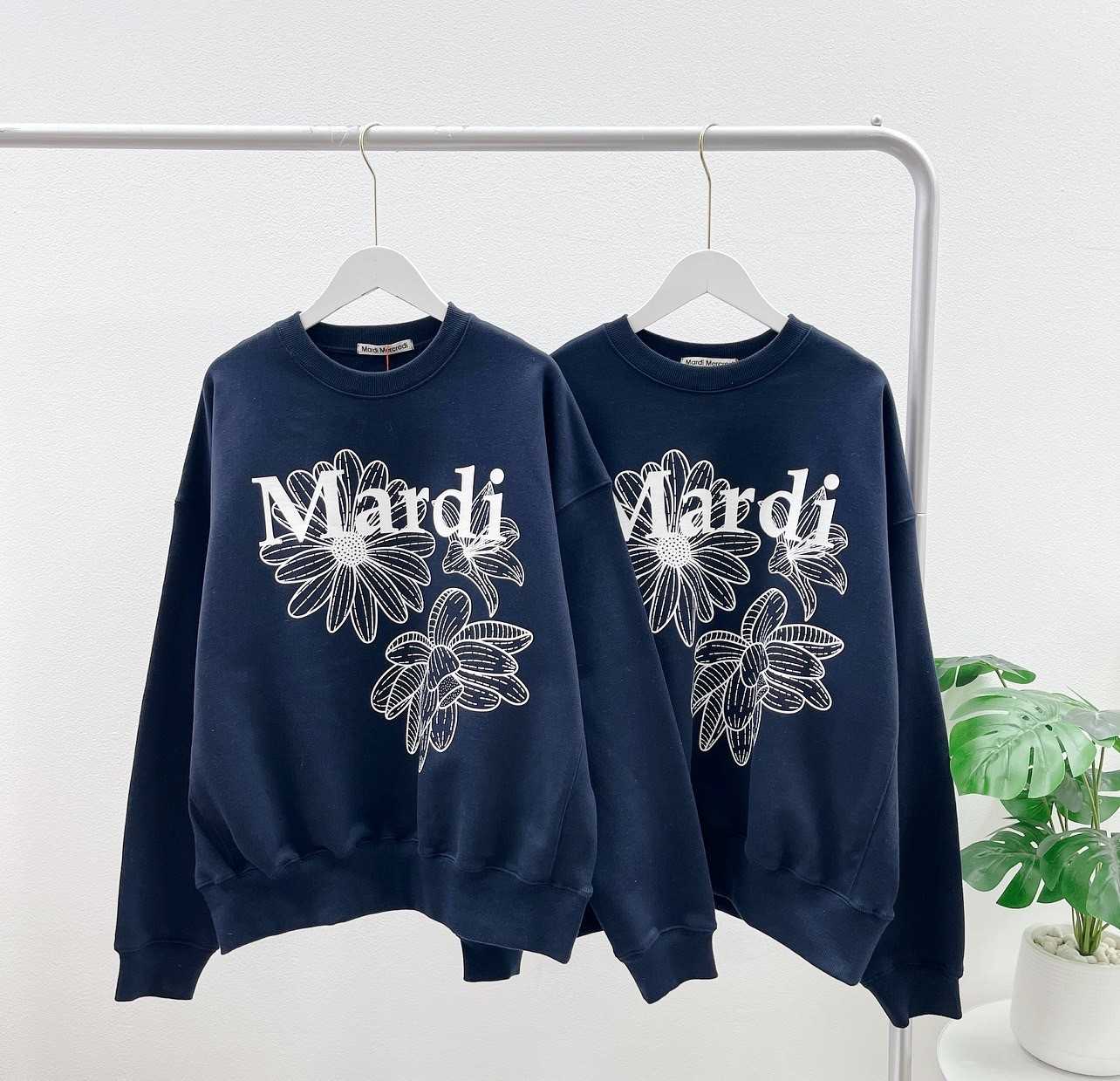 Mardi Triple Flower Sweatshirt (Navy White)