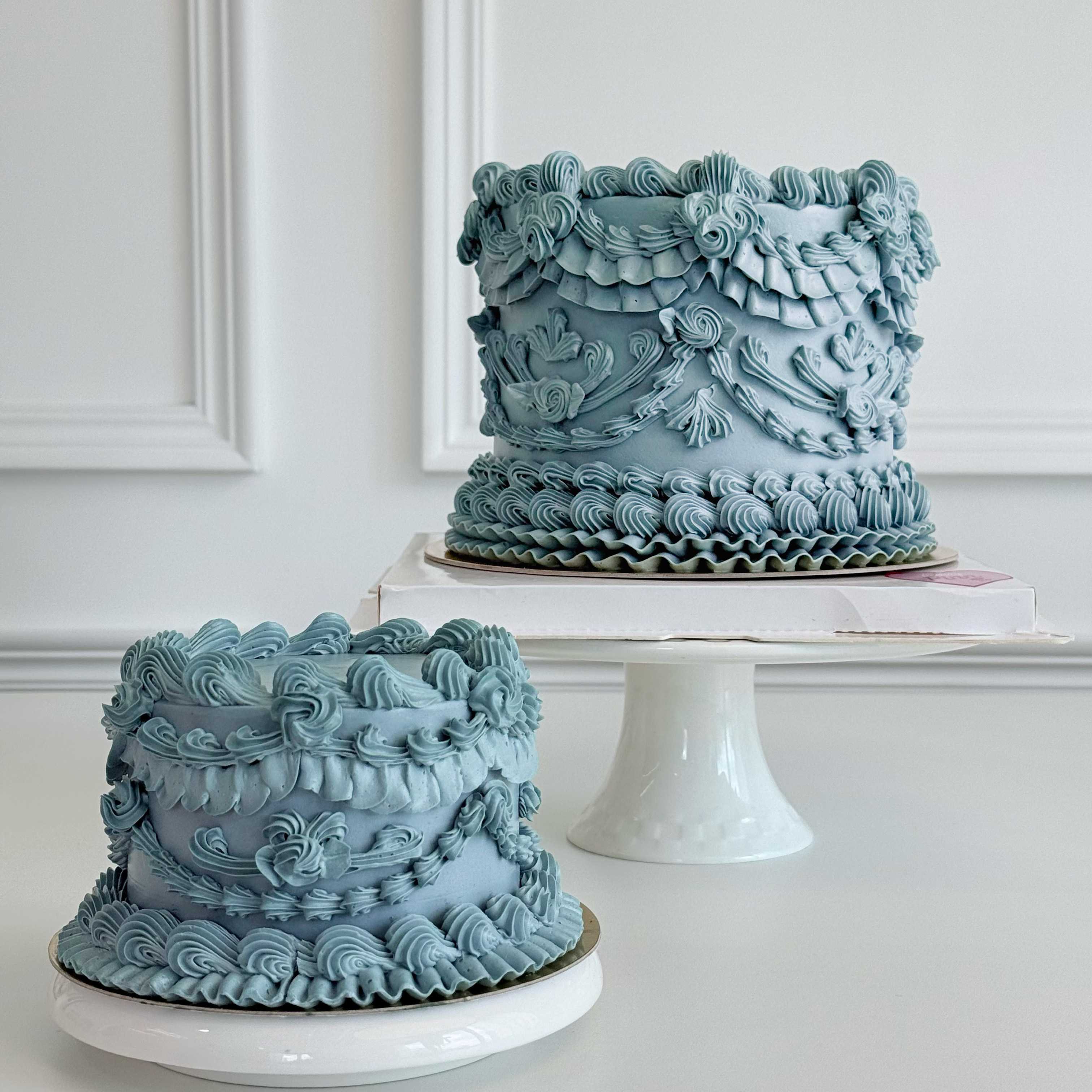Charlotte cake (0.75) - Blue รสชาติ chocolate pudding