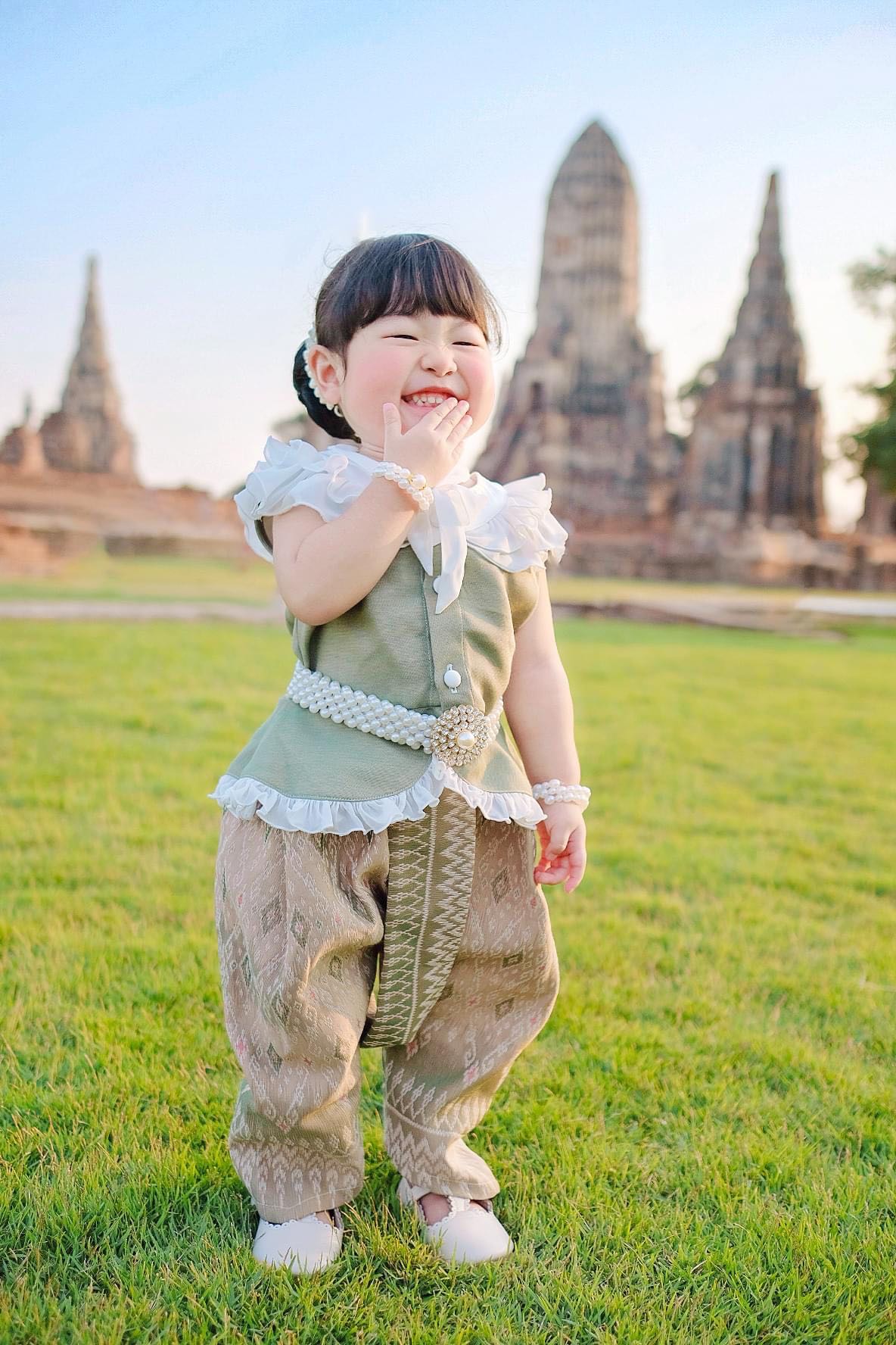 พลูด่าง