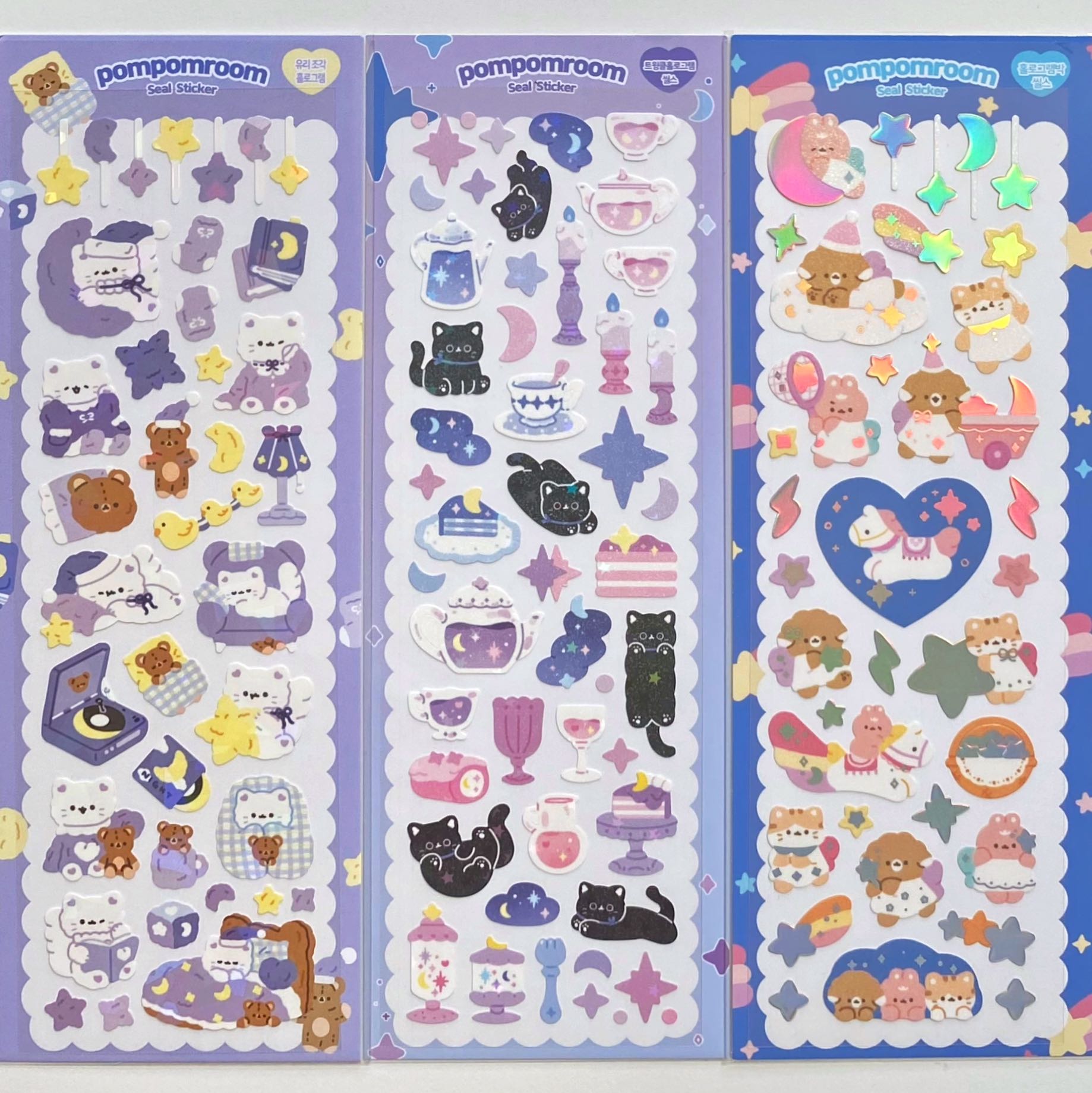 Pompomroom sticker