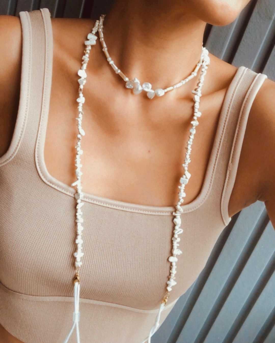 Thea necklace