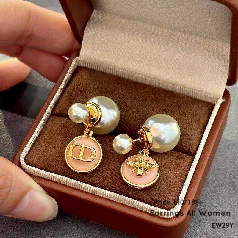 EW29Y ต่างหูทับหลังมุก  แมลงสีทอง ต่างหูออกงาน เงิน 925