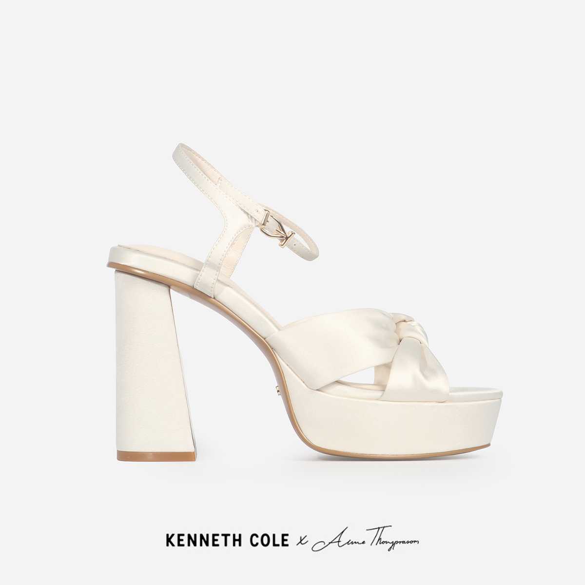 KENNETH COLE x ANNE รองเท้าผู้หญิงรุ่น AURORA PLATFORM White Pearl Satinสีขาว( HEL -KF85207LE-110 )