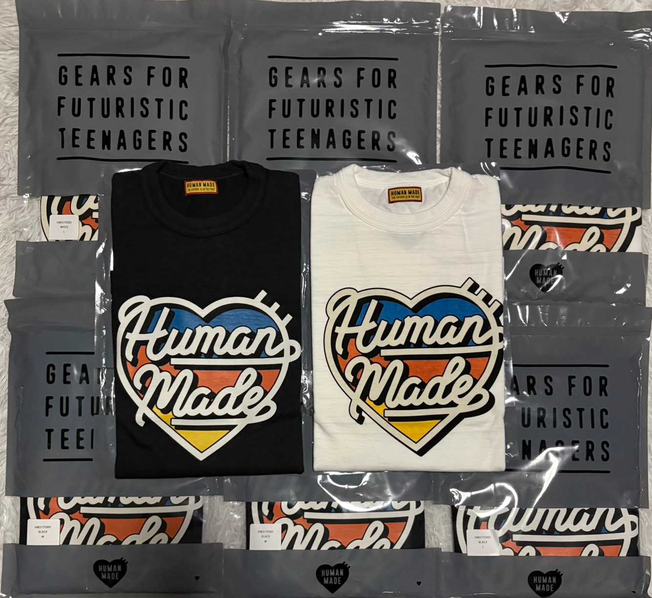 HUMAN MADE ♡彡 🇯🇵  Heart Graphic T-Shirt