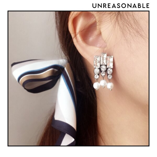 ต่างหู Crystal ประดับมุก ต่างหูคลิป ต่างหูก้านเงินแท้ น้ำหนักเบา สวยใส่สบาย UA0740-01 Unreasonabl...