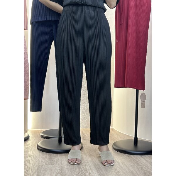 UNISEX ยาว 37.5 นิ้ว 2MUAY รุ่น GM0745 กางเกงอัดพลีท THICK TAPERED PLEATED PANTS 5 สี FREE SIZE