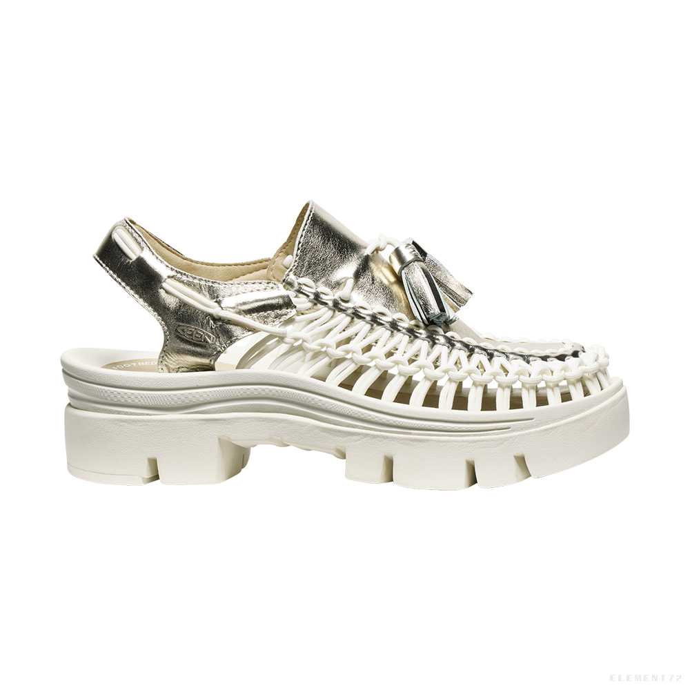 Keen รองเท้า All Gender UNEEK PLT TASSELL (CHAMPAGNE GOLD/STAR WHITE)
