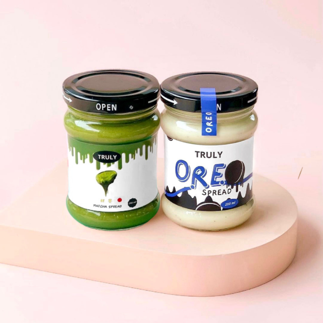 TRULY MATCHA SPREAD X OREO SPREAD