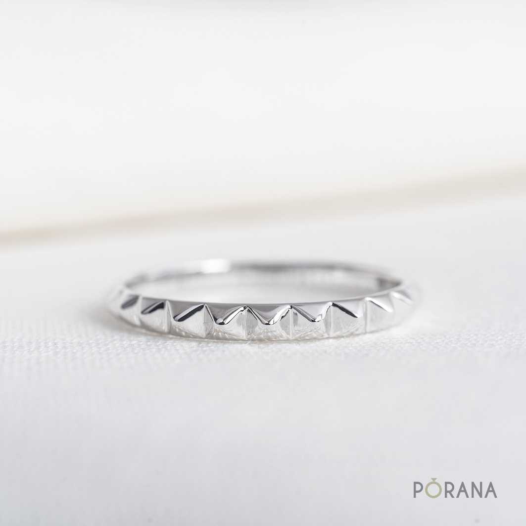 Geometric Pyramid ring แหวนทรงปิรามิด