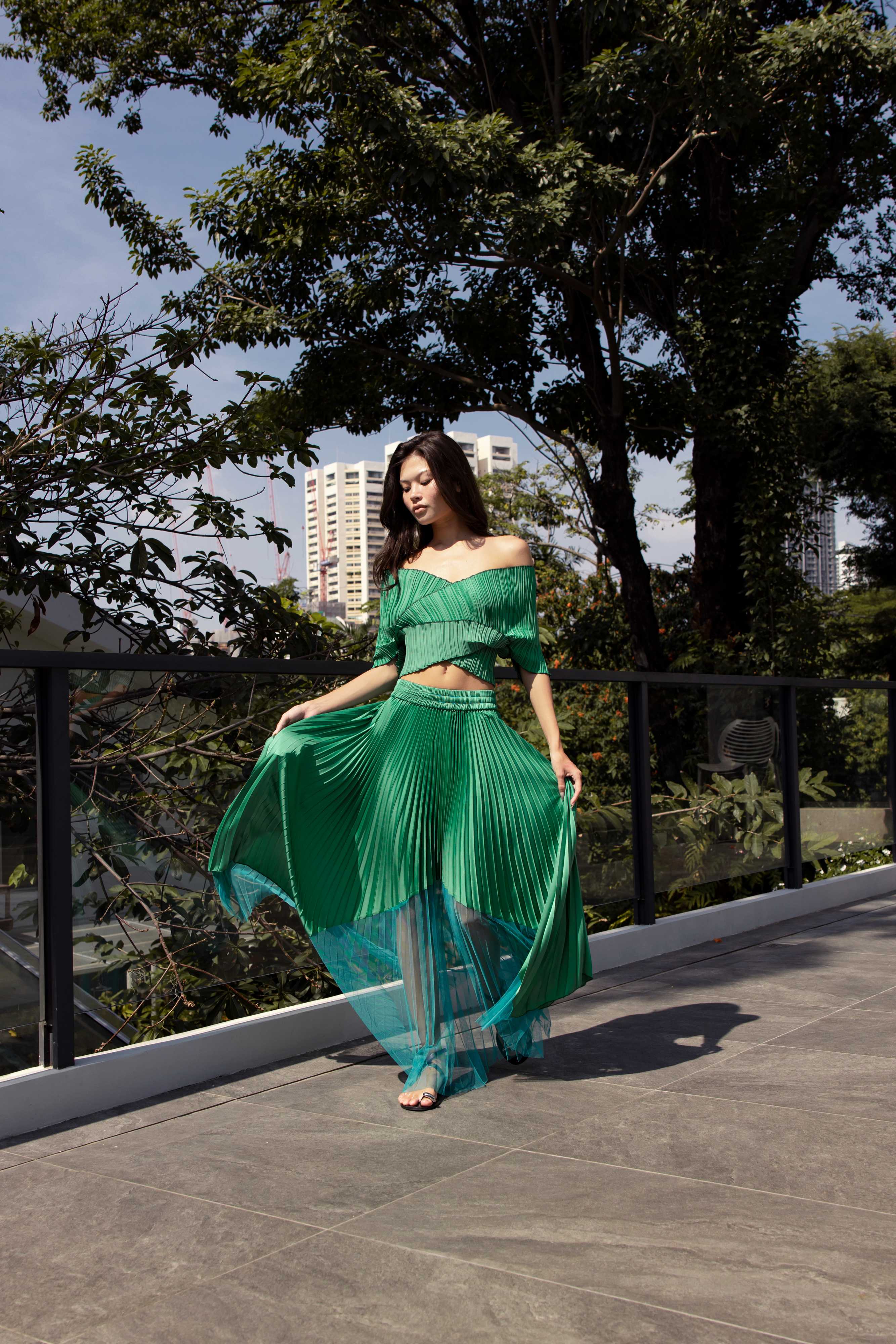 Set (Twist top & Skirt Tulle) - Emerald Green