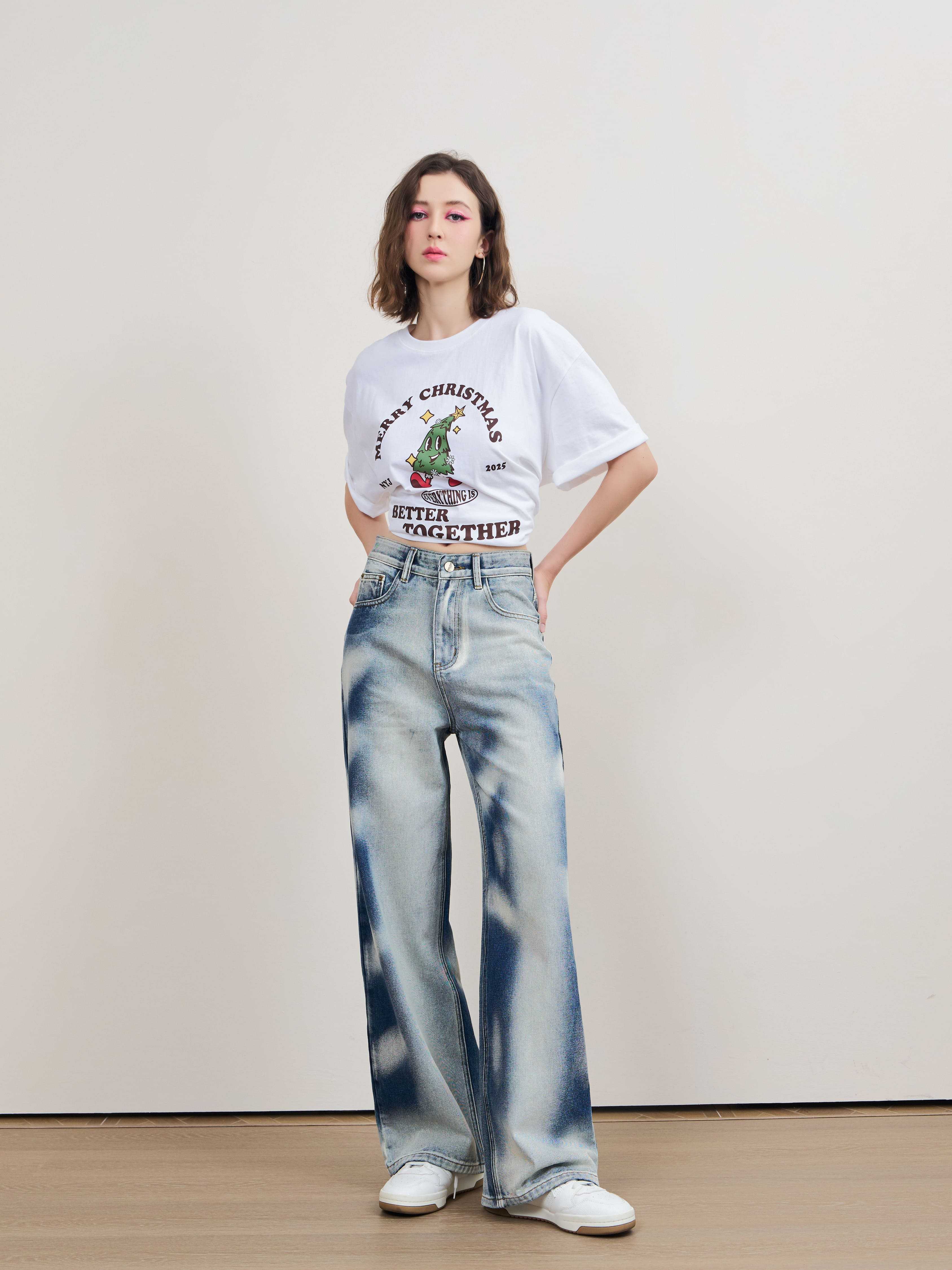 Niyom Jeans  :  รุ่น B298 กางเกงผู้หญิง ทรงกระบอกใหญ่ แต่งเฟดทั้งตัว