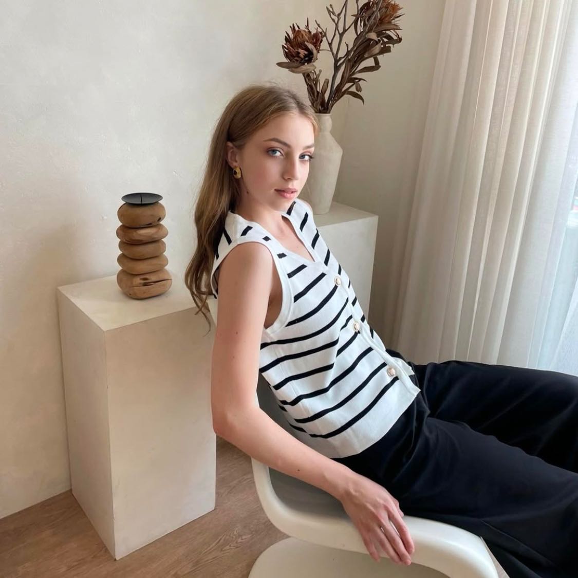 Agatha Vest - White/ Black