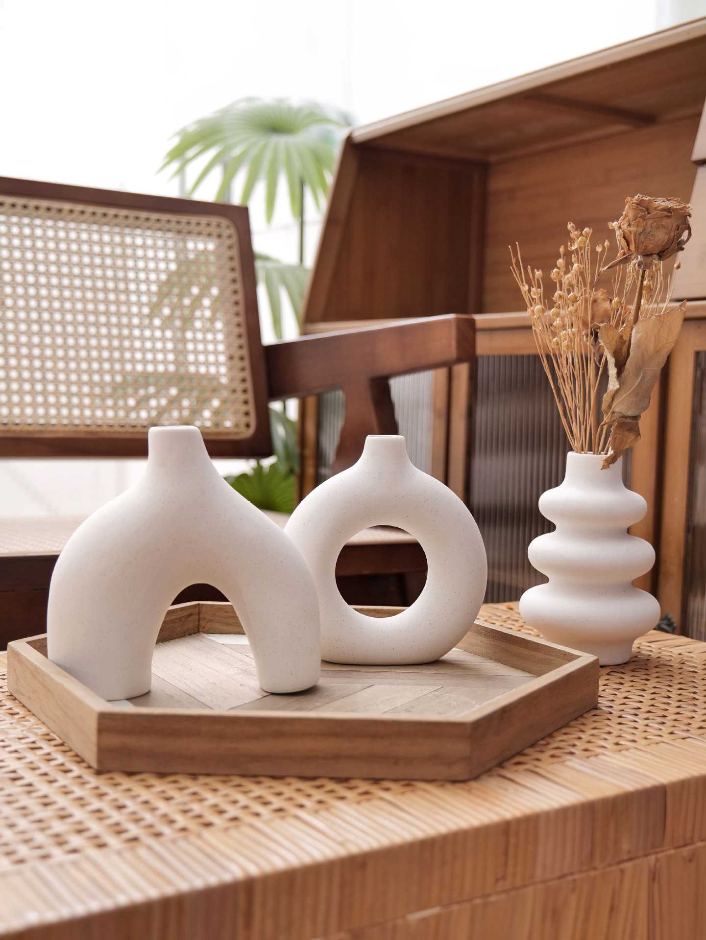 Mini Ceramic Vases : แจกันเซรามิค สไตล์มูจิมินิมอล