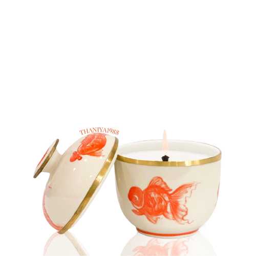 Ceramic Candle Tuay Size M Gold Fish Pattern เทียนหอมในเซรามิกรูปทรงถ้วยลายปลาทอง ขนาด M