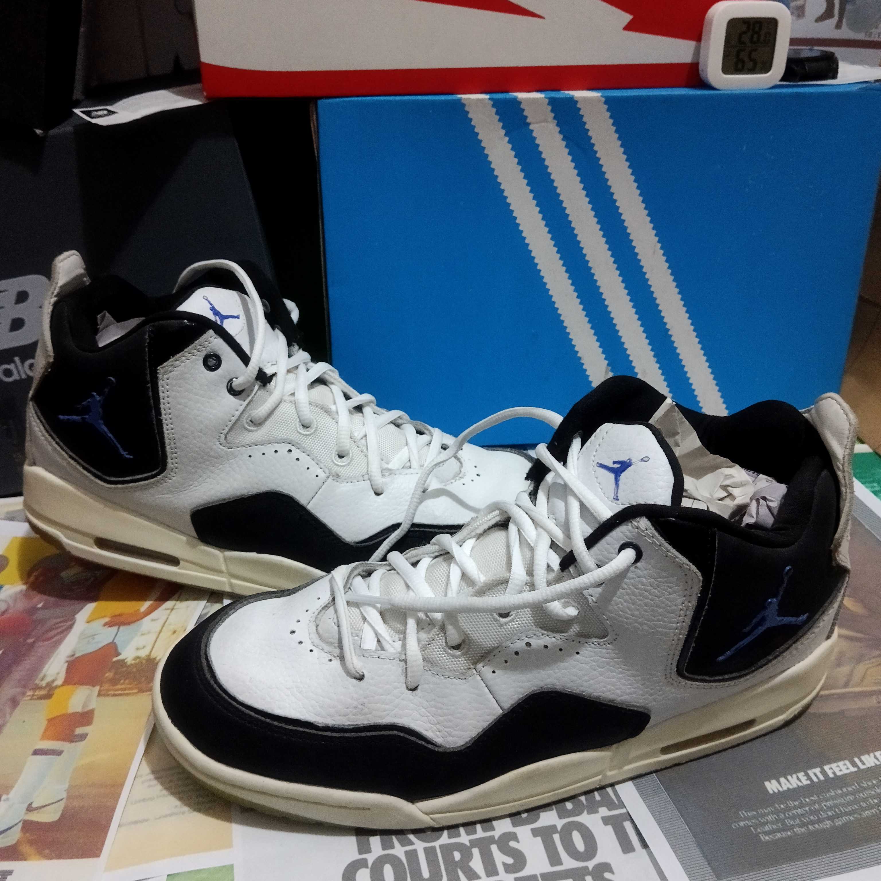 Air Jordan Courtside 23 Concord / 42