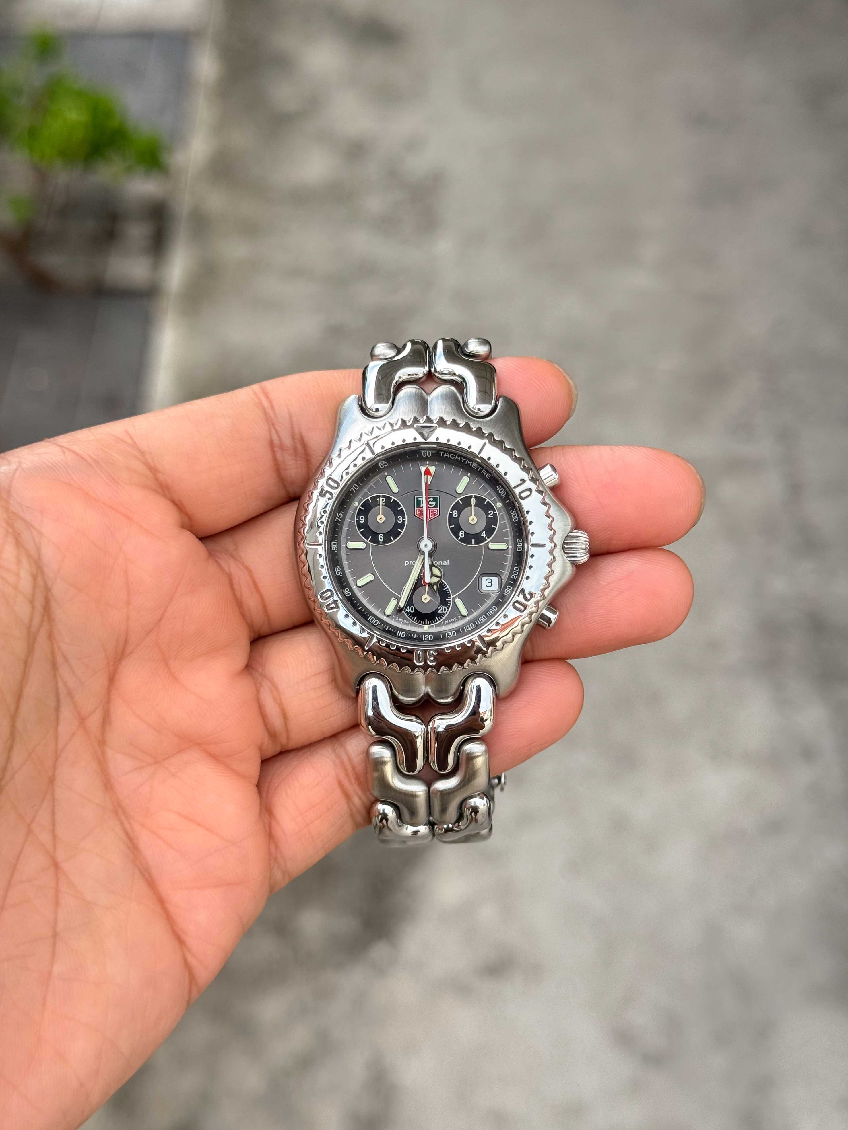 Tag Heuer ก้างปลา King Size Chronograph Quartz