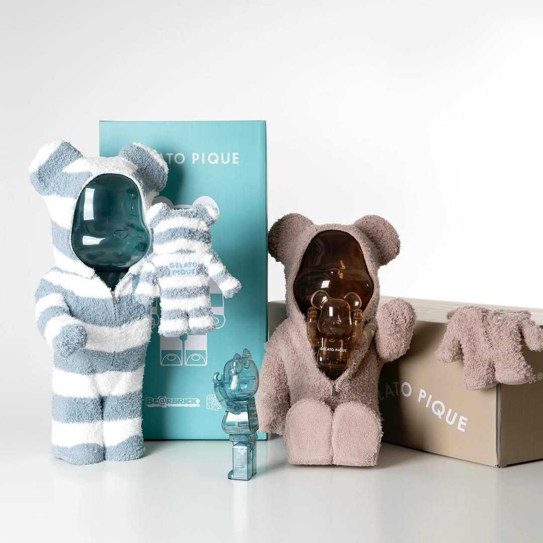 Be@rbrick Gelato Pique Mint White + Beige 400% , 1000 Be@rbrick Gelato Pique Mint White + Beige 400% , 1000