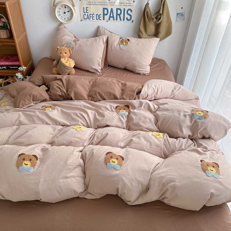 - PREORDER - ชุดผ้าปูที่นอน ลายน้องหมี สีน้ำตาลทูโทน ผ้าคอตตอน100% ( มีขนาด 3.5-6 ฟุต )