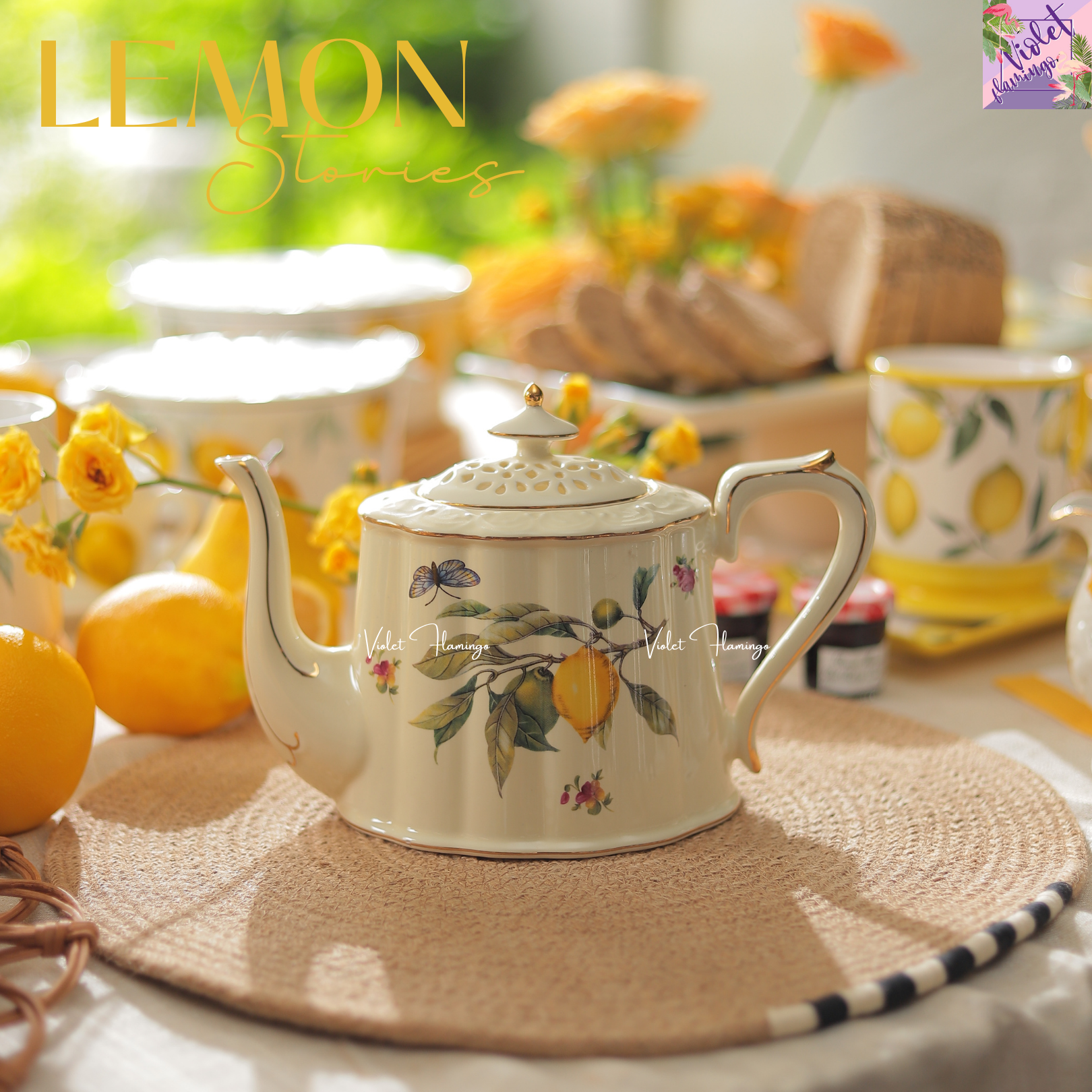 Lemon Tea Pot กาน้ำชาลายเลมอนผีเสื้อ สีครีมขอบทอง